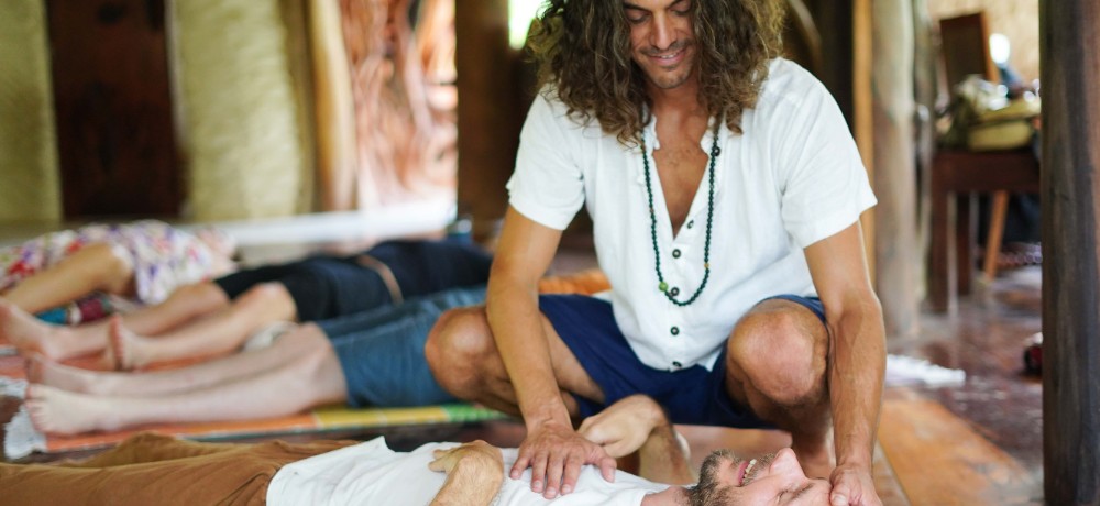 YogaTribes | Enseignant de Yoga | Montréal